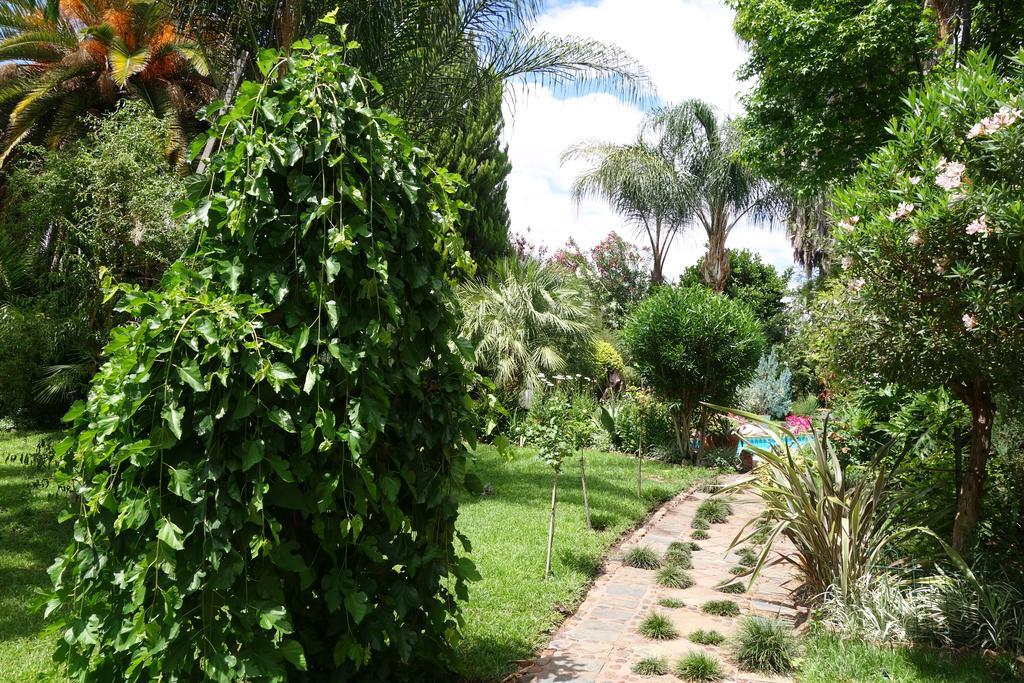 A La Fugue Hotel Upington Exterior photo